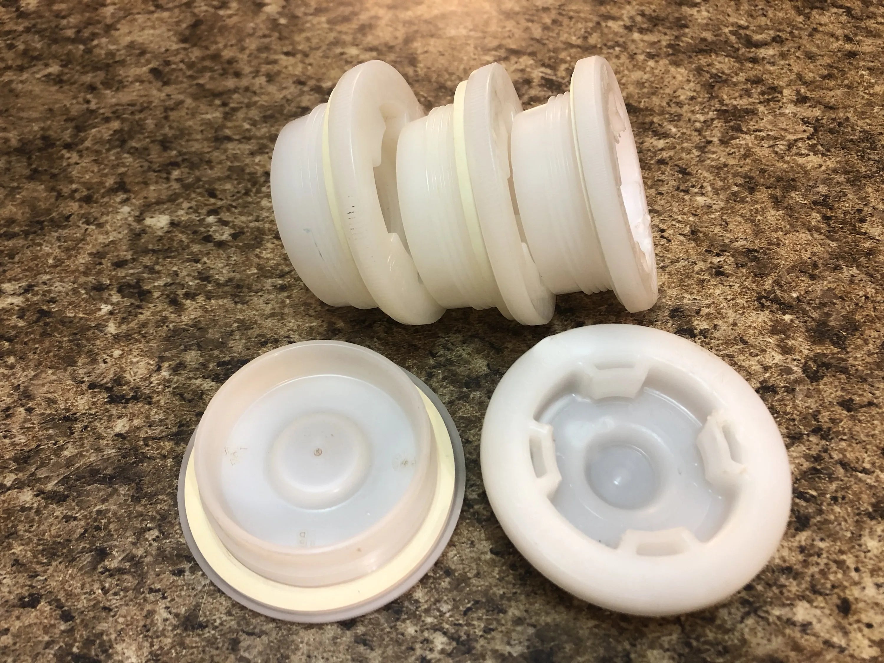 10 pack 2″ Bung Cap Fine & Coarse Thread fits 15 30 55 Gallon plastic Drum Barrel - aquacontainers