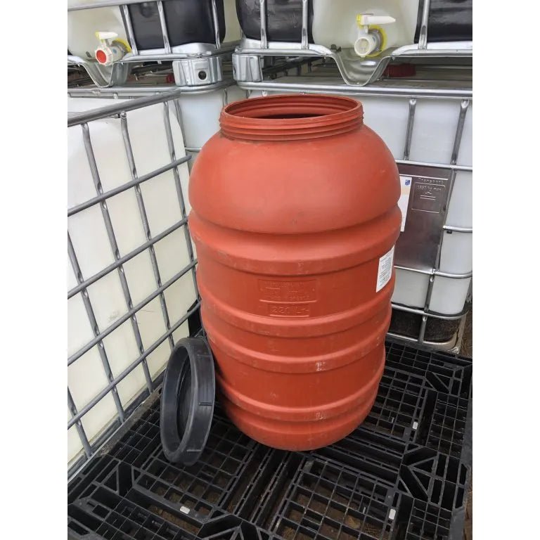 58 gallon food grade removable top rain barrel (Screw on style top) - aquacontainers